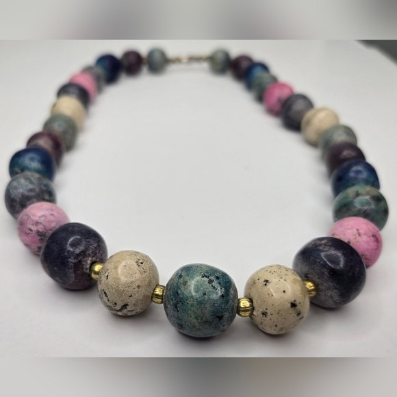 Vintage Colored Stone Beaded Necklace With Barrel Clasp 20” - Picture 3 of 5